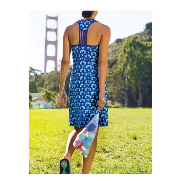 Title Nine Dream Golf  Racerback Dress Size S White Blue Geometric - Picture 2 of 16